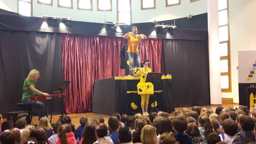 “MUSICA Y EMOCIONES” FASCINAN A LOS NIÑOS DE EDUCACIÓN INFANTIL