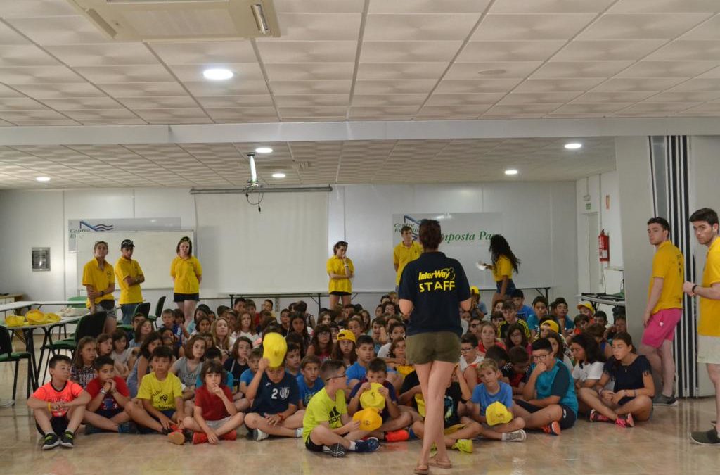 ALUMNOS DEL COLEGIO “LAS VIÑAS” DISFRUTAN DE UNOS CAMPAMENTOS DE INMERSIÓN LINGÜíSTICA EN AMPOSTA