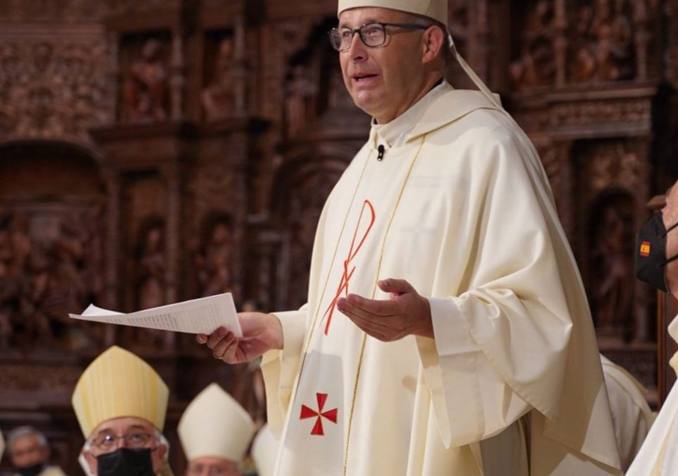 ORDENACIÓN  EPISCOPAL DE MONSEÑOR JOSÉ ANTONIO SATUÉ