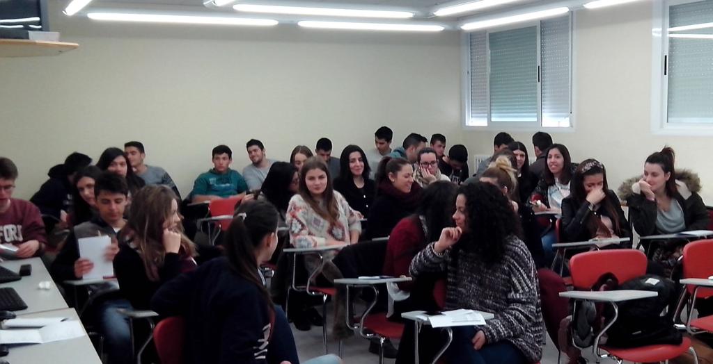 LOS ALUMNOS DE BACHILLERATO DE “LAS VIÑAS” VISITAN  LA UNED