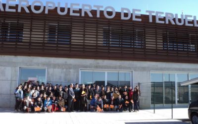 Visita de los alumnos del colegio al Aeropuerto de Teruel