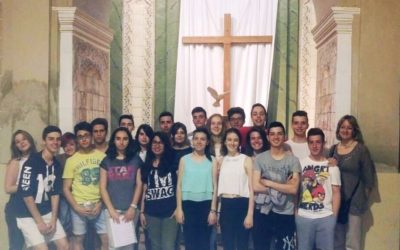 LOS ALUMNOS DE 1º DE BACHILLERATO DE “LAS VIÑAS” CRUZAN LA PUERTA DE LA MISERICORDIA