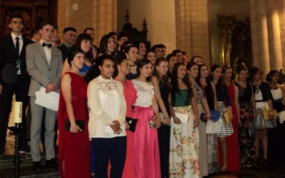 GRADUACIÓN DE LOS ALUMNOS DE 2º DE BACHILLER