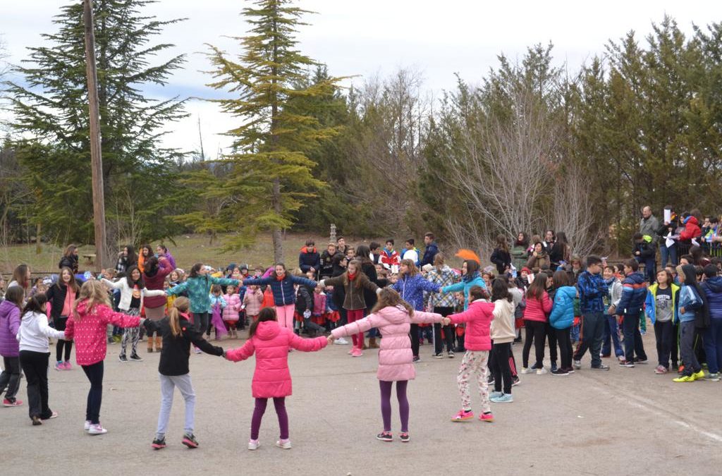 EL COLEGIO “LAS VIÑAS” CELEBRA EL “DÍA ESCOLAR DE LA PAZ Y NO VIOLENCIA”