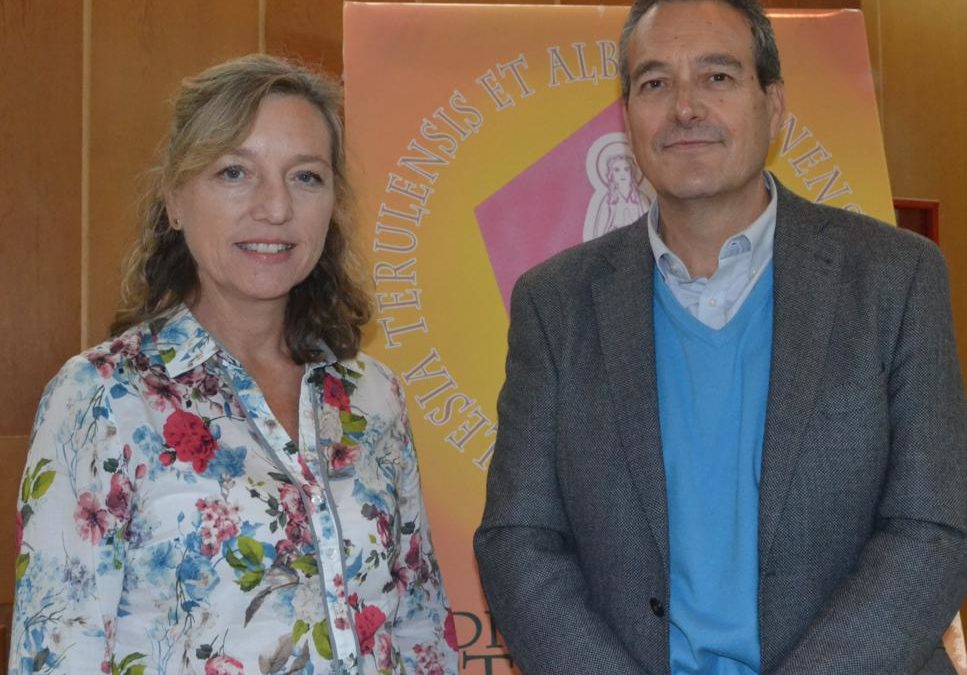 ARRANCA EL PROYECTO FIDES Y SU PRIMERA SESIÓN DE ESCUELA DE PADRES EN COLEGIO "LAS VIÑAS"
