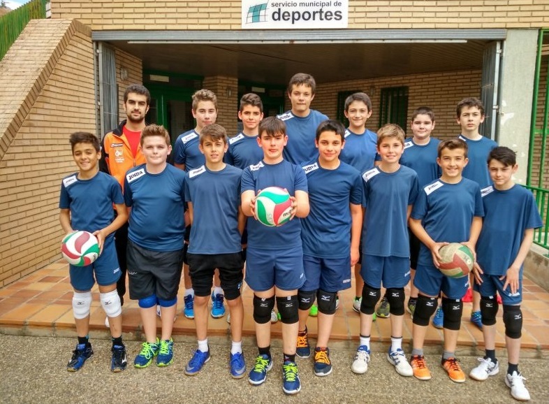 EL EQUIPO INFANTIL MASCULINO DE VOLEIBOL EN EL CAMPEONATEO DE ESPAÑA