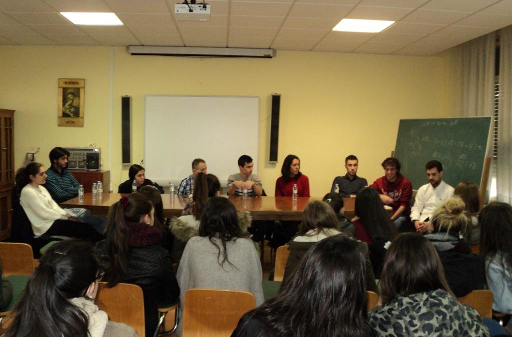 CHARLAS DE ORIENTACIÓN A CARGO DE LA ASOCIACIÓN DE EXALUMNOS