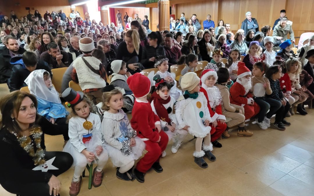 FESTIVAL NAVIDEÑO DE LOS ALUMNOS DE INFANTIL